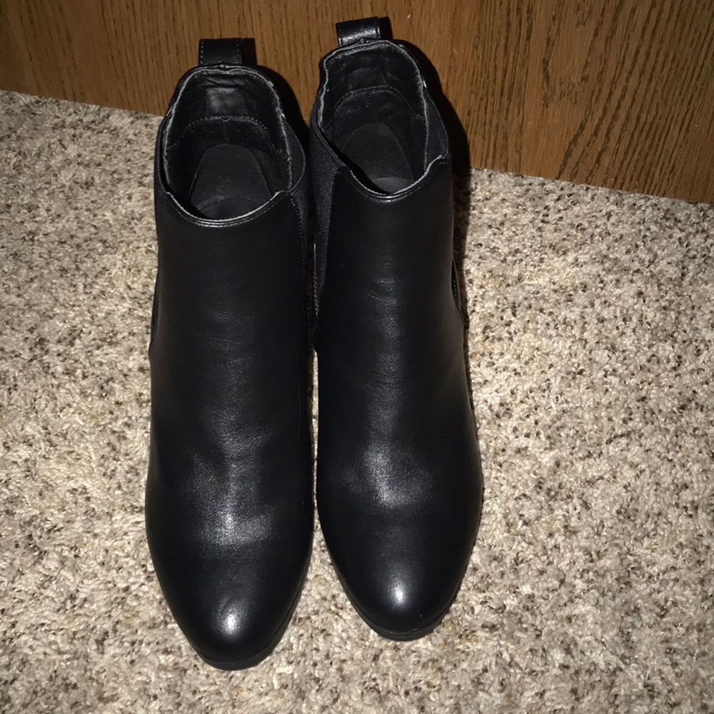 Black boots
